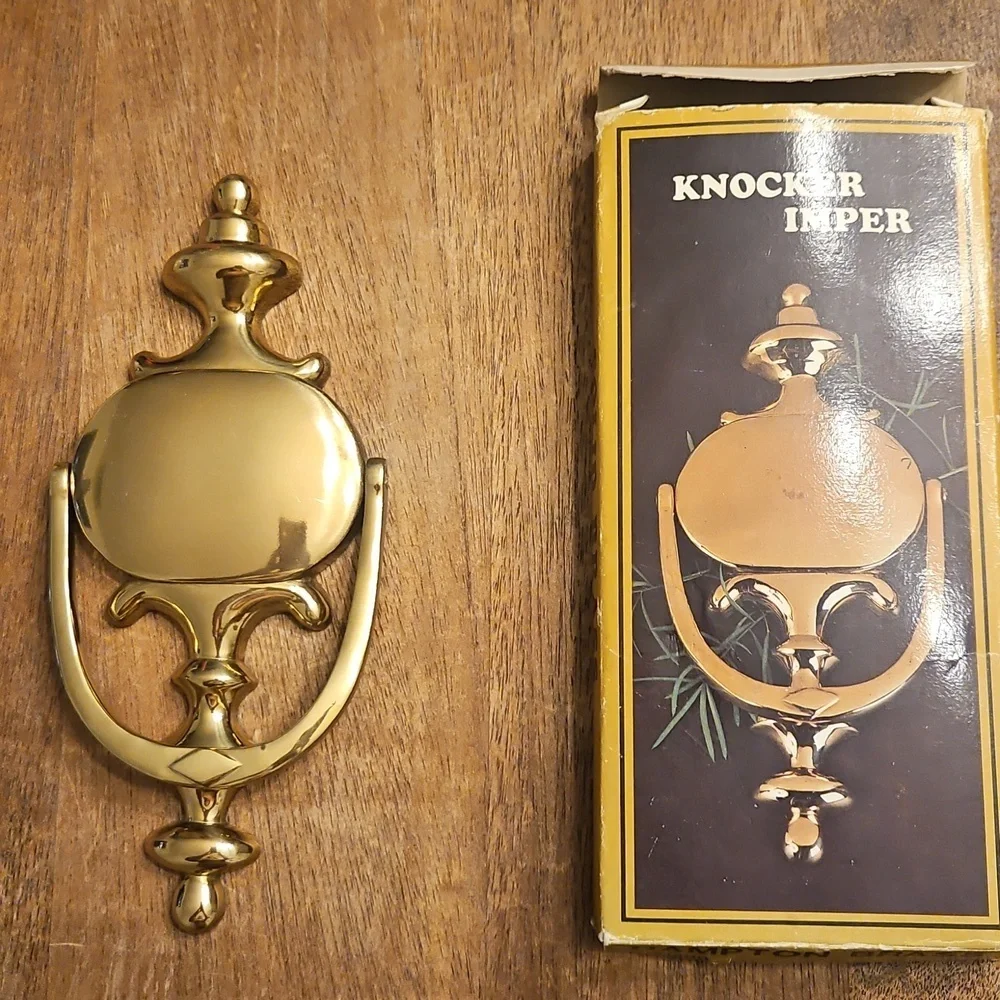 Hampton Gold Door Knocker